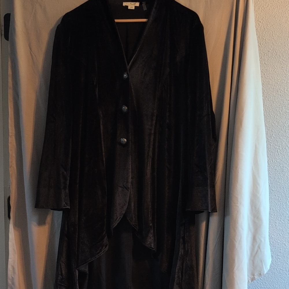 Simply Noelle Elegant Black Jacket